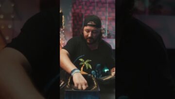 [ID: 8qSphVMkLAM] Youtube Automatic